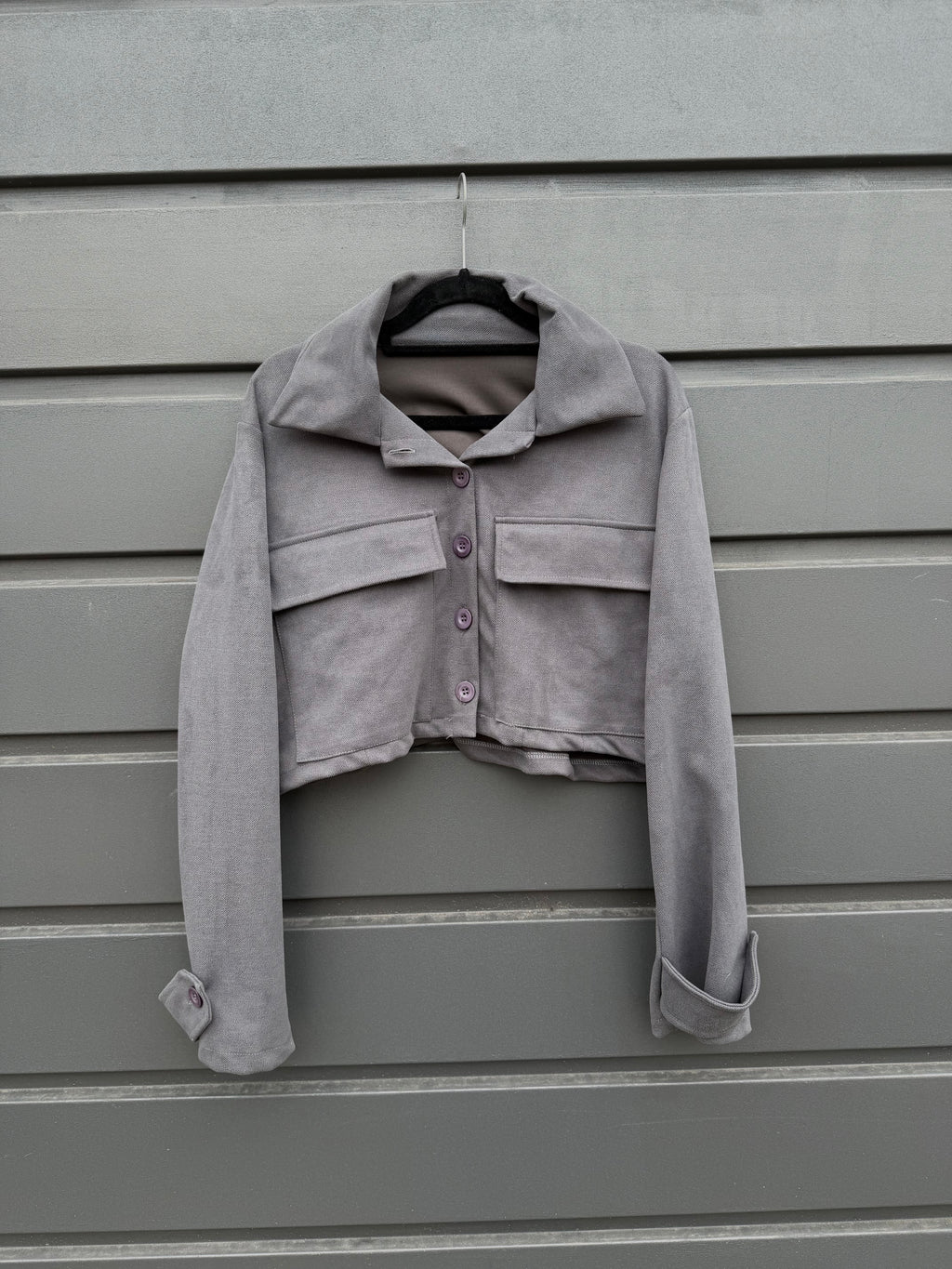 Chaqueta Cropped de Gamuza Grey