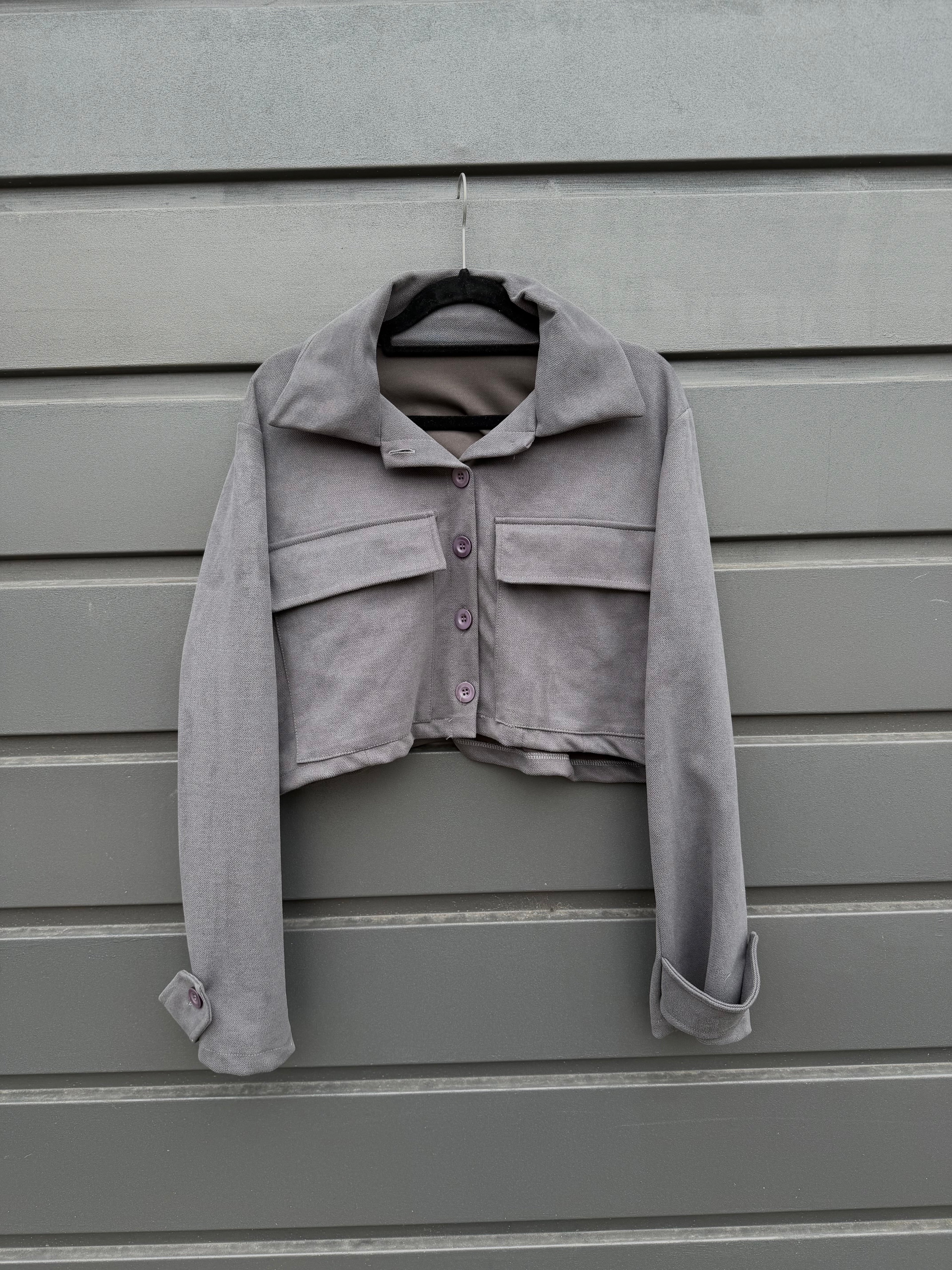 Chaqueta Cropped de Gamuza Grey