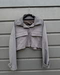 Chaqueta Cropped de Gamuza Grey